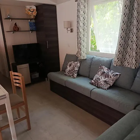 مكان تخييم Mobil-home Le Luminosa Le Grau-dʼAgde